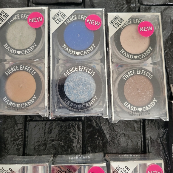 Hard Candy Fierce Effects Eyeshadow Set - Pink, Blue, Gray. 9 piece bundle! - Picture 4 of 8
